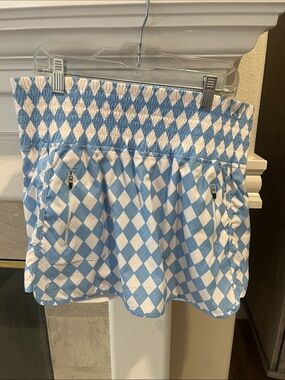 Women's Bubble  Blue and White Diamond-Print Stretch Waist Shorts